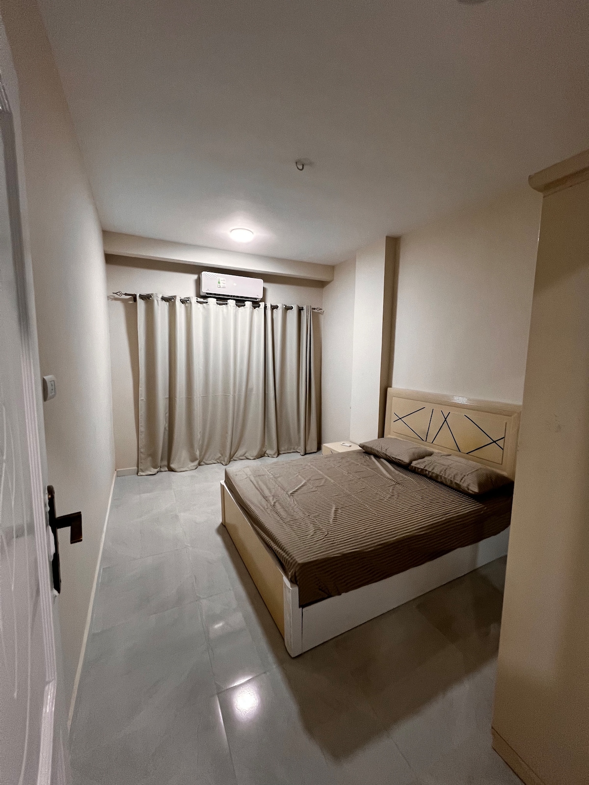 Cozy flat central