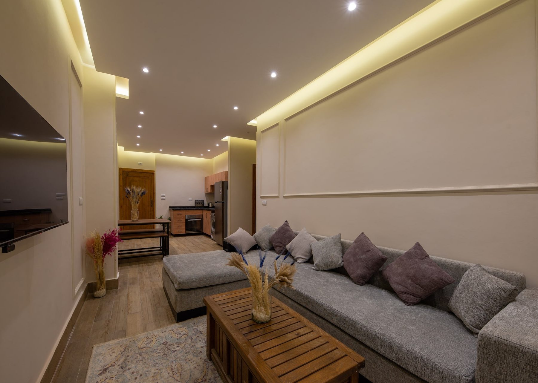 Flat 13